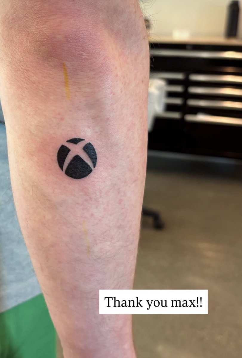 Max 🔜 Xbox FanFest in LA tweet media