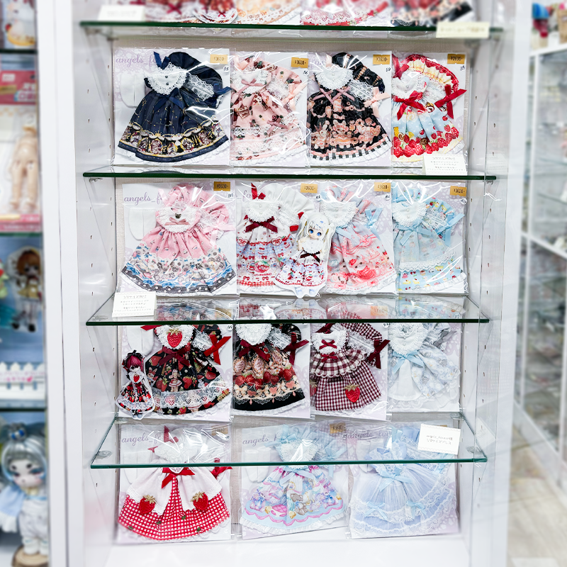 おはようございます🌞 本日の一枚は店頭限定のあまむす「シロネ