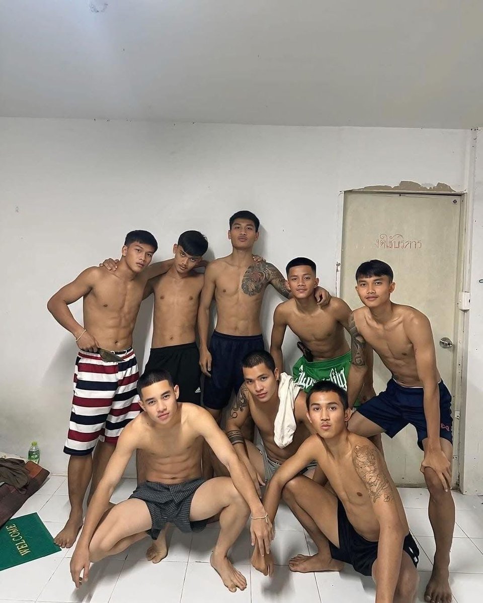 hnkvs11's tweet photo. 😳…😊…ถ้าจะเอาพี่ต้องเหมา……🥰 https://t.co/C3rTnc5oyV