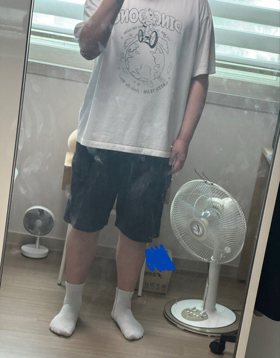 범범 tweet media