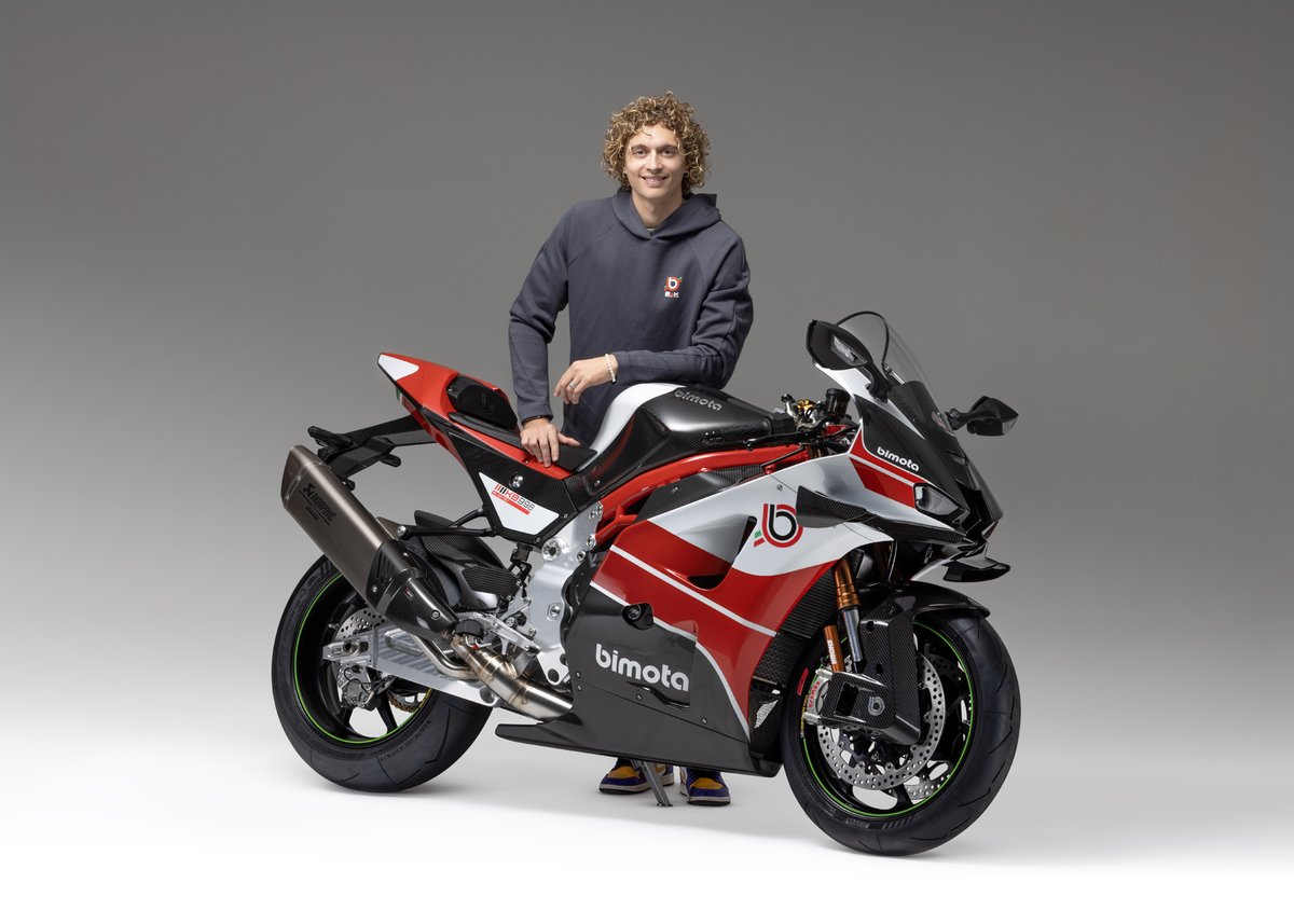 ののの ビタミニン 2個 走る宝石。】 Ninja ZX-10RR譲りの強心臓に、 bimota独自の