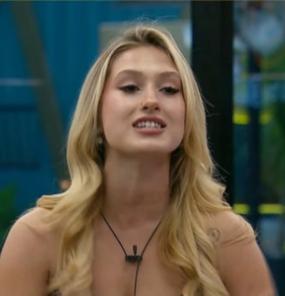 🌱LOLO AL 9009

LA REINA DEL VIVERO ARAFUEEE💋

#GranHermano