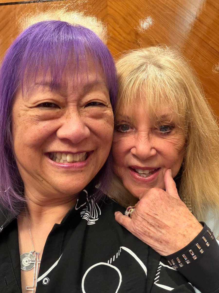 Lippo_Panini's tweet photo. May Pang and Pattie Boyd latest photo🥺🥺 https://t.co/s9gUsJqt8h