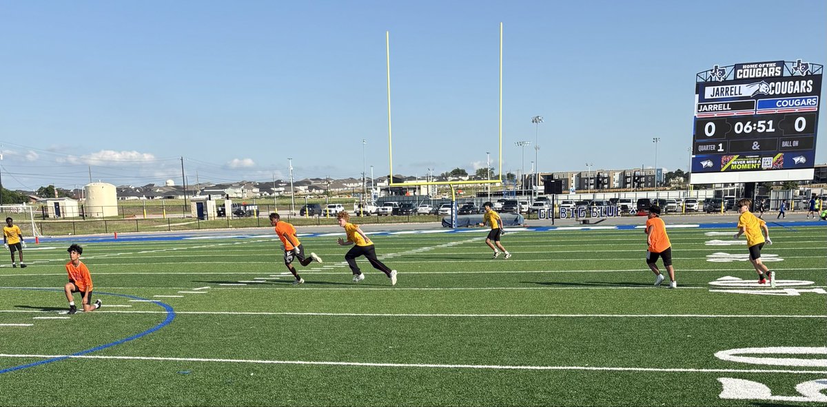 coachahaire's tweet photo. “Monday Night Football” Jarrell Youth 7 on 7 style. Also got to break in the new scoreboard. It was a fun time! @JarrellCougarFB @Jarrell_ISD https://t.co/tfGkovhLTS