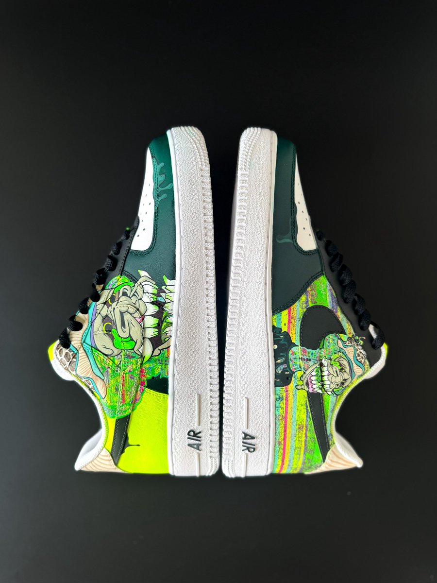 FRESHESTKICKS.ETH 👟 tweet media