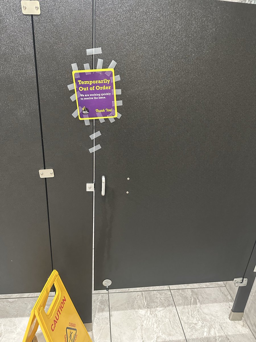 Chet_Bets's tweet photo. Fuck man! The beaners at planet fitness caught me and @SpecialSitsScum in the handicap stall again. They thought we were ripping hella #bag but we were really just pinning each other in the #taint . I got scared and butted and now they’re sending in the hazmat crew. #mrclean https://t.co/o54cycPc1a