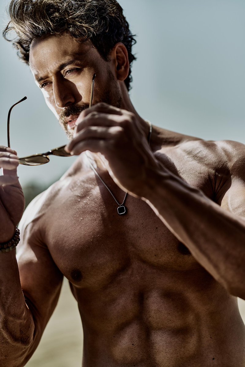 Team Tiger Shroff tweet media