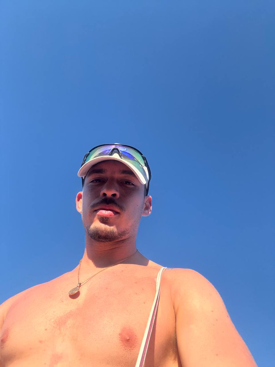 BigDukex's tweet photo. Certified distraction.🔥🔥 https://t.co/AE1kqb6V3e