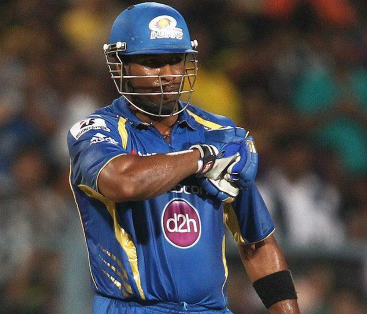 LoyalSachinFan's tweet photo. Happy Birthday, Kieron Pollard. Thank you for everything you have done for the Mumbai Indians franchise. There will never be another Polly. Forever grateful. https://t.co/TdHR2vUL5k