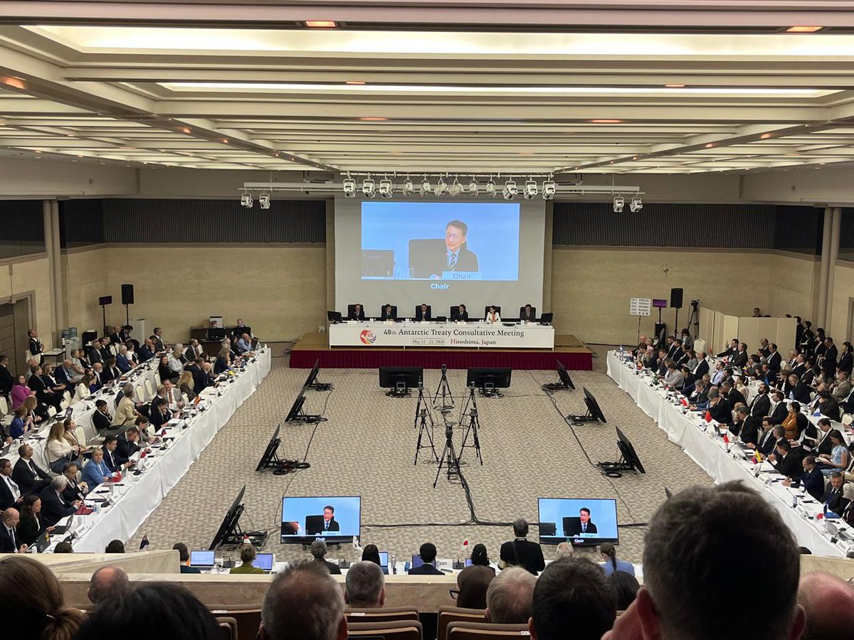 AntarcticTreaty's tweet photo. Today the #ATCM48 - #CEP28 officially began. 🇦🇶

Delegates from 44 countries and 8 scientific, intergovernmental and non-governmental organisations will work together in Hiroshima until 21 May. 

#Antarctica #InternationalCooperation 

➡️ https://t.co/EaxkoiVLaz https://t.co/wcrZSdy7QT