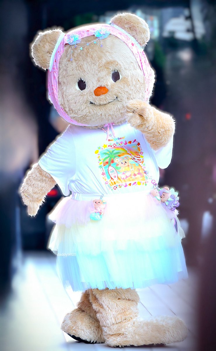Daddy14125 tweet media