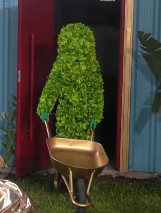 jor_daluz's tweet photo. BUENO ES LOLO AL 9009 

#GranHermano https://t.co/xv7iMRVhL9