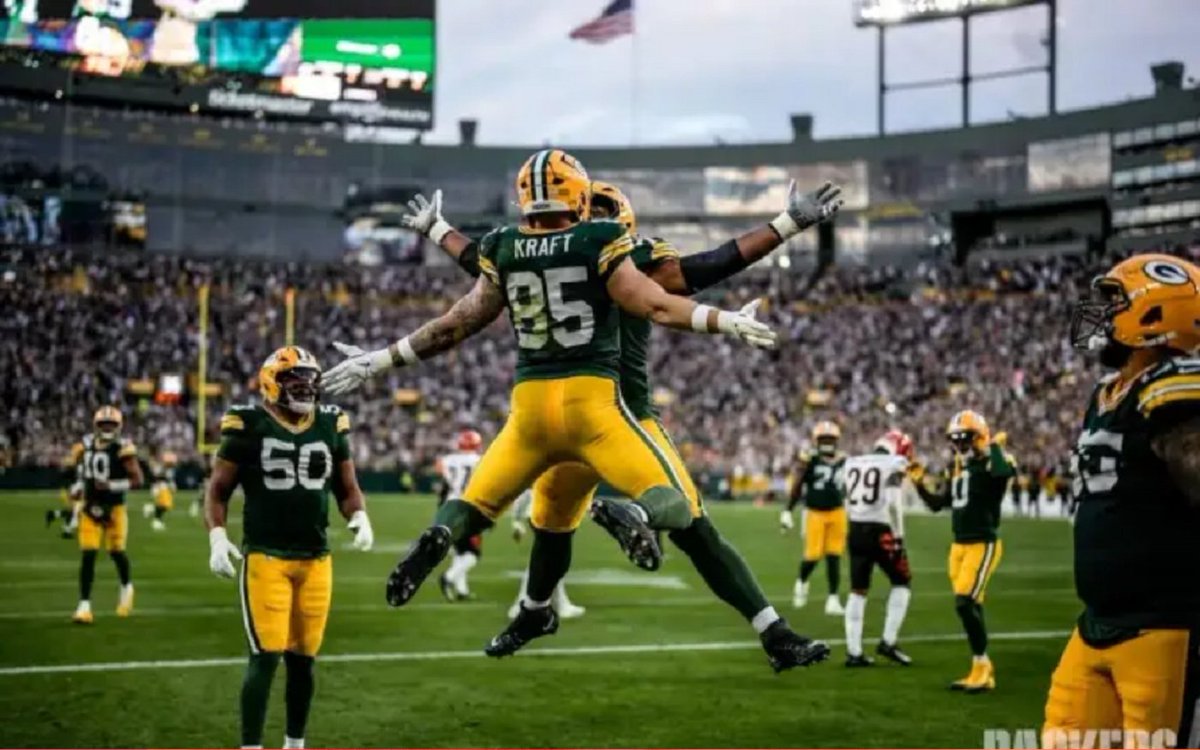 Packers4Life tweet media