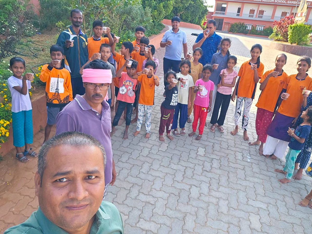 KTRBRS's tweet photo. Was happy to learn that in summer holidays, Karate and Yoga camps are being held at this beautiful Govt school in Gambhiraopet 😊 https://t.co/N0izm7pj04