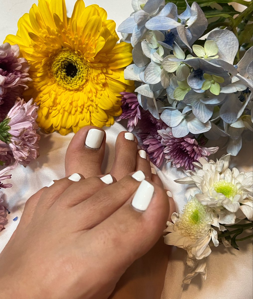 Sweet Feet tweet media