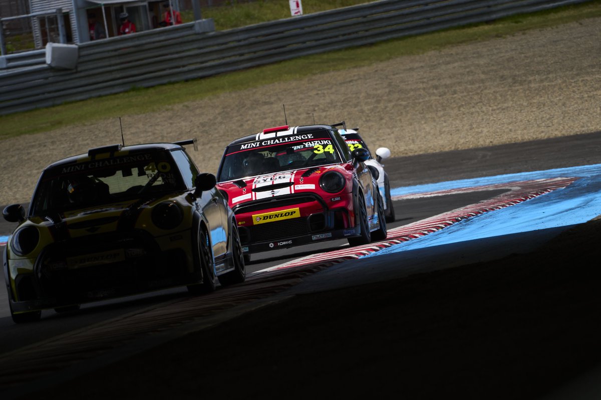 MINIChallengeJP's tweet photo. MINI CHALLENGE JAPAN 2026
ROUND 2｜MOBILITY RESORT MOTEGI
QUETTA GROUPのサポートのもと開催されたROUND 2。
舞台をMOTEGIに移し、2026シーズンは次のステージへ。 https://t.co/0X7I0QgoHI