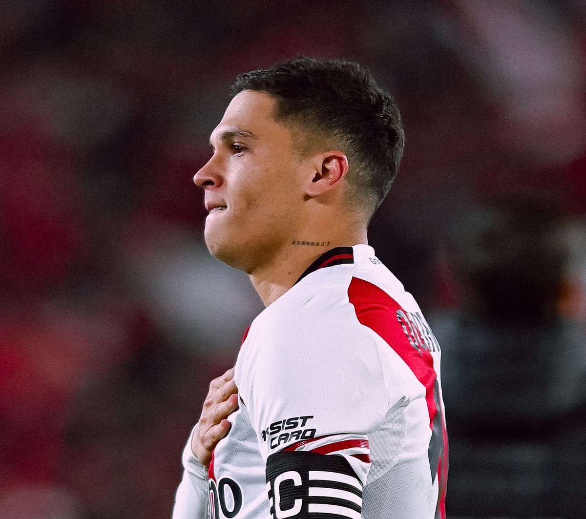 edrix_x's tweet photo. Te amo para siempre Juan Fernando Quintero. https://t.co/NSmrLVZgxa