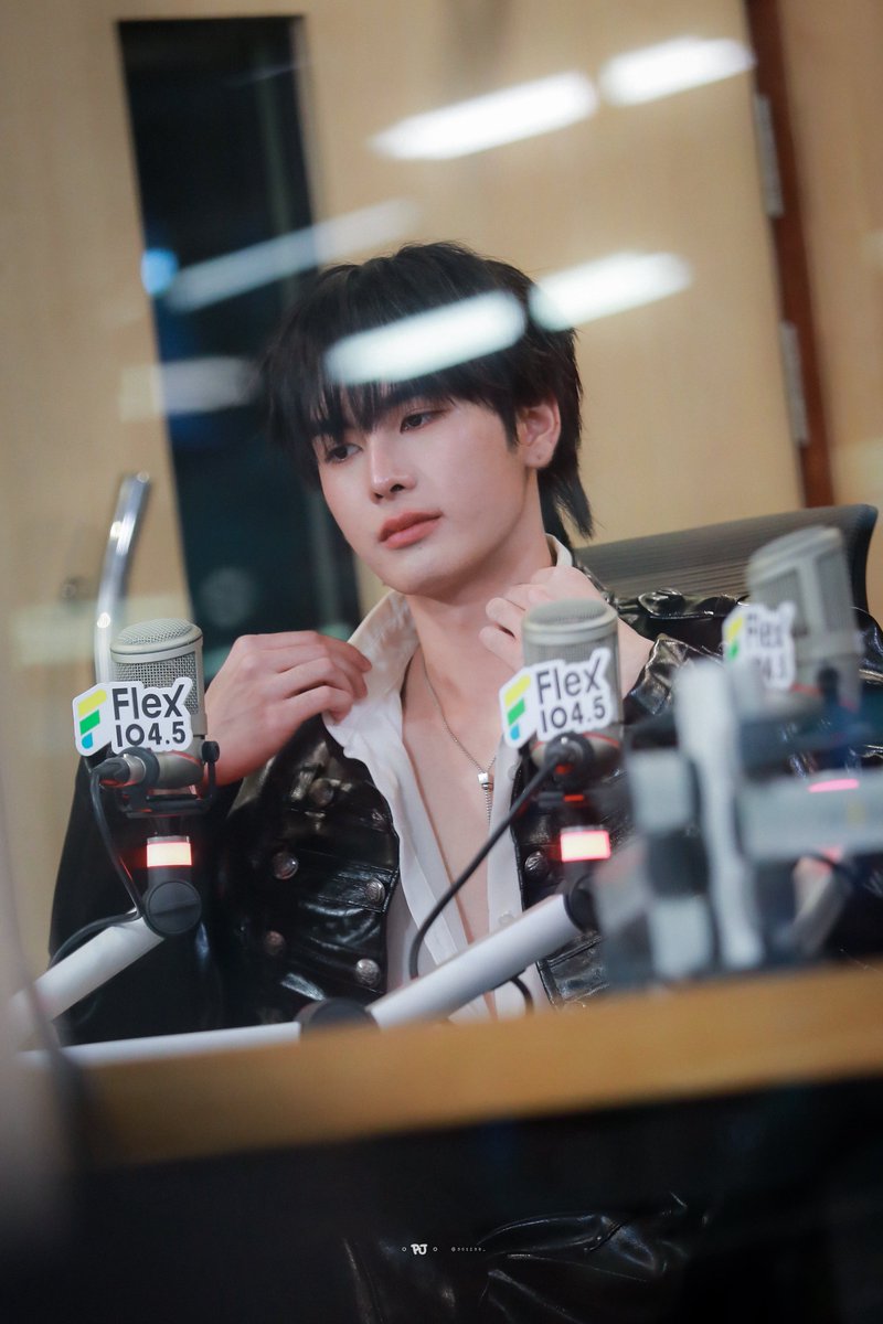 •พีเจจจจจ•🚂 tweet media