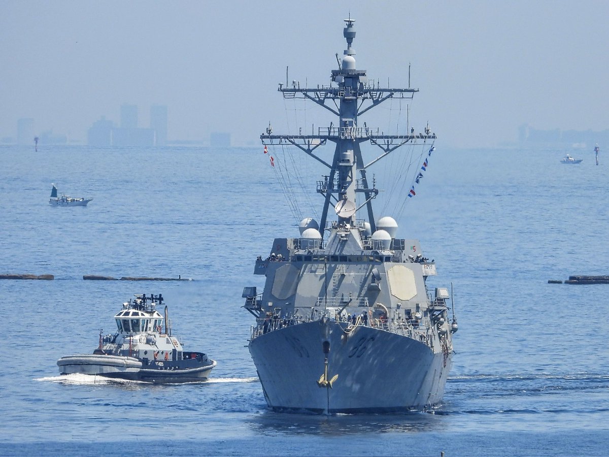 🇺🇸米海軍ｲｰｼﾞｽ艦「ｼｬｳﾌﾟ(USS Shoup, DDG-86)」帰港(UW3)