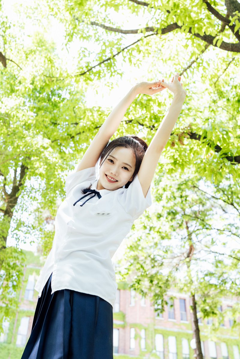 OHMYGIRL_official tweet media