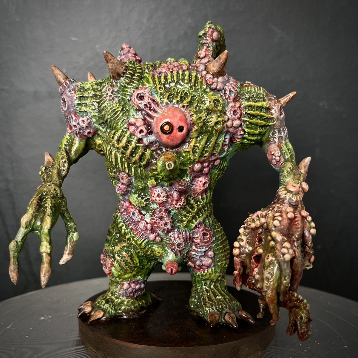 ZemoBat's tweet photo. Moheegunz styles Sculpture  The plague No. 13 #Handmade #Airdryclay #Monster #Warhammer #character #Sculpture #etsy      

All Products on https://t.co/YTk33uPF2U https://t.co/0tRW1qCYXl https://t.co/a1RmbVxdRs