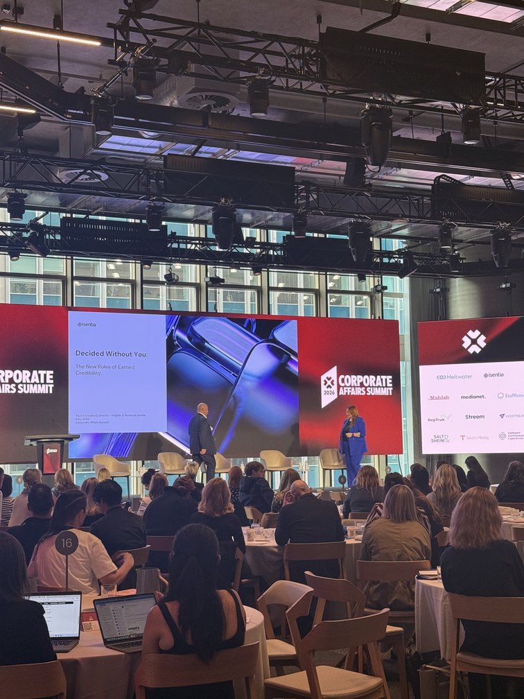 isentia's tweet photo. Ngaire Crawford, our Head of Research &amp; Insights for ANZ, is on stage at the Corporate Affairs Summit in Sydney as she shares some important truths about how AI is changing the way audiences engage with communications. 🚀 

Come chat with us at our booth if you're here! 🏃‍♀️ https://t.co/eo9UgaFchj