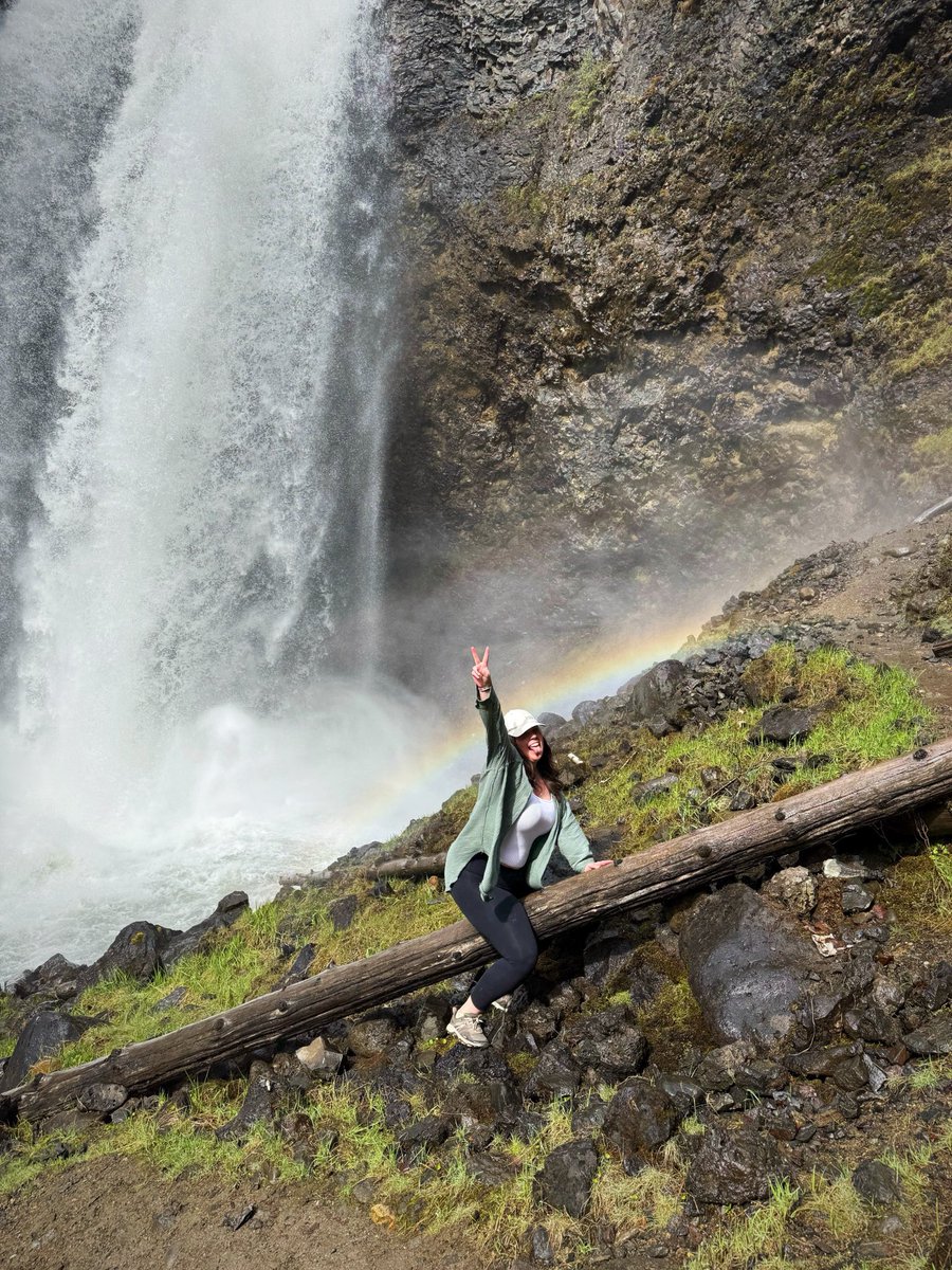keeks_2021's tweet photo. Gidddddyyyy up #chasingwaterfalls https://t.co/HrpBBoGE5Y