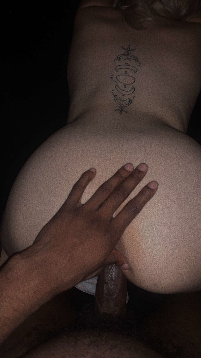 starrzwrlld's tweet photo. wanna watch me get my back blown out on bbc? 😩💦 #bbc #size #wataa https://t.co/5tsc45kYXx
