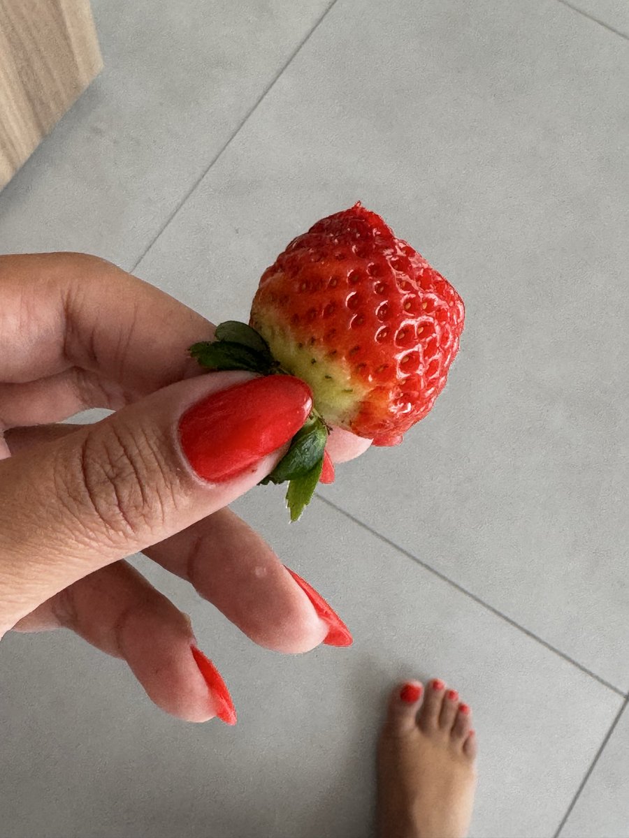 Mary Feet 🇧🇷🦶🏽 tweet media