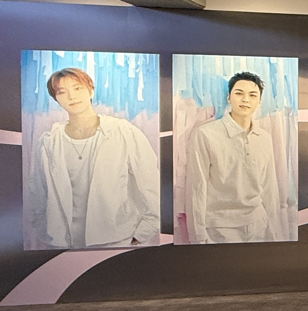 OKAYYYYYY ZKZJDJDJKDKS HI VERCHAN I MISS UUUUUUUU🥺🥺🥺🥺