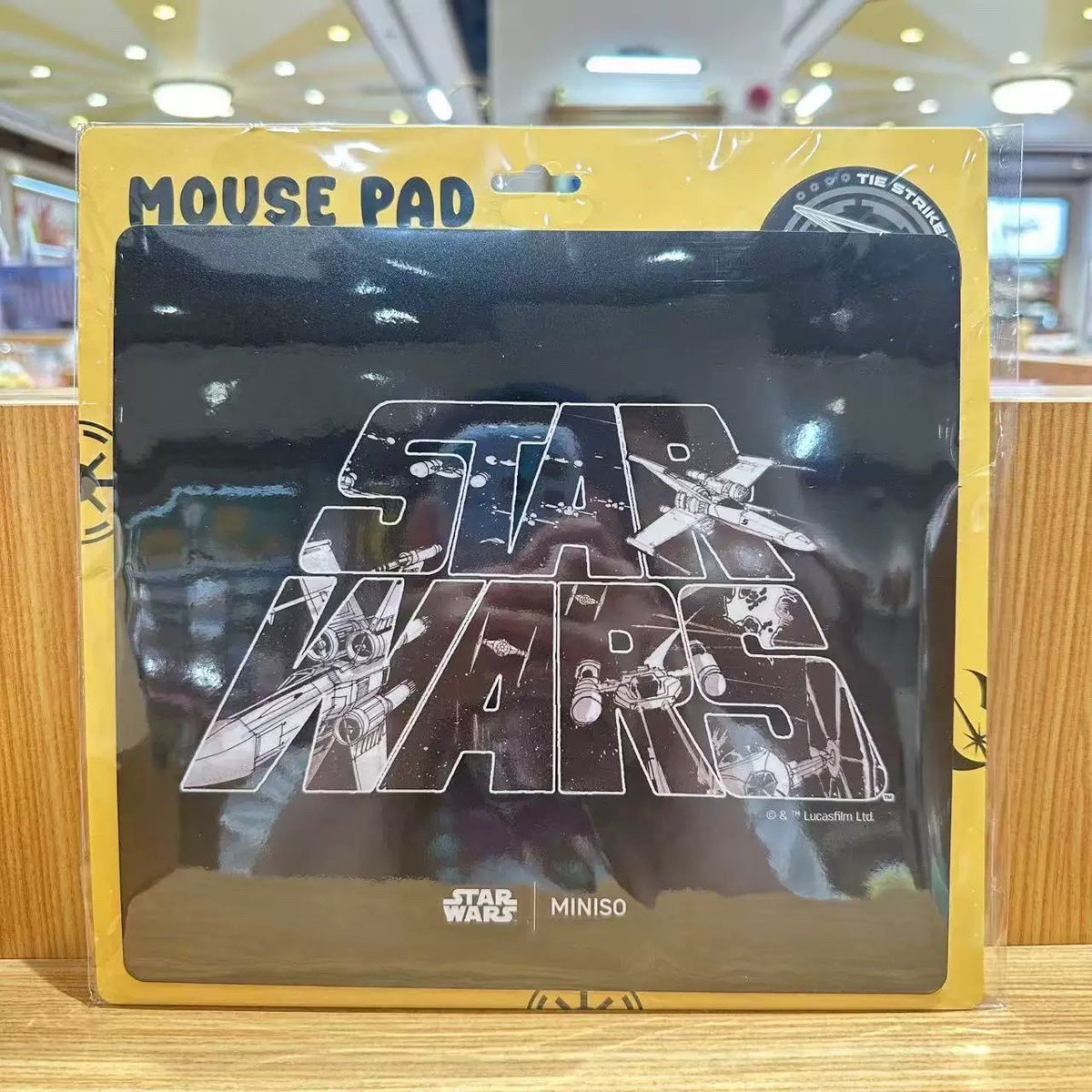 apyss_kr's tweet photo. blind box; 250k
Tws; 550k
Headphone; 475k
Mousepad; 100k https://t.co/RjMaHbylSa
