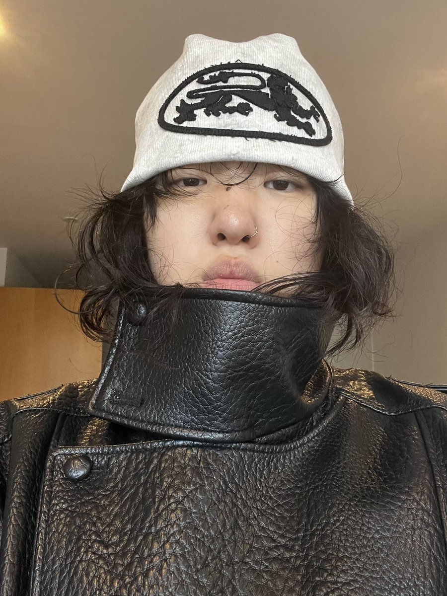 green0li's tweet photo. 트친들 아직 있으려나요… 현생이 너무 바빠서 오랜만에 접속해봅니더.. https://t.co/8Gw3Seecdb