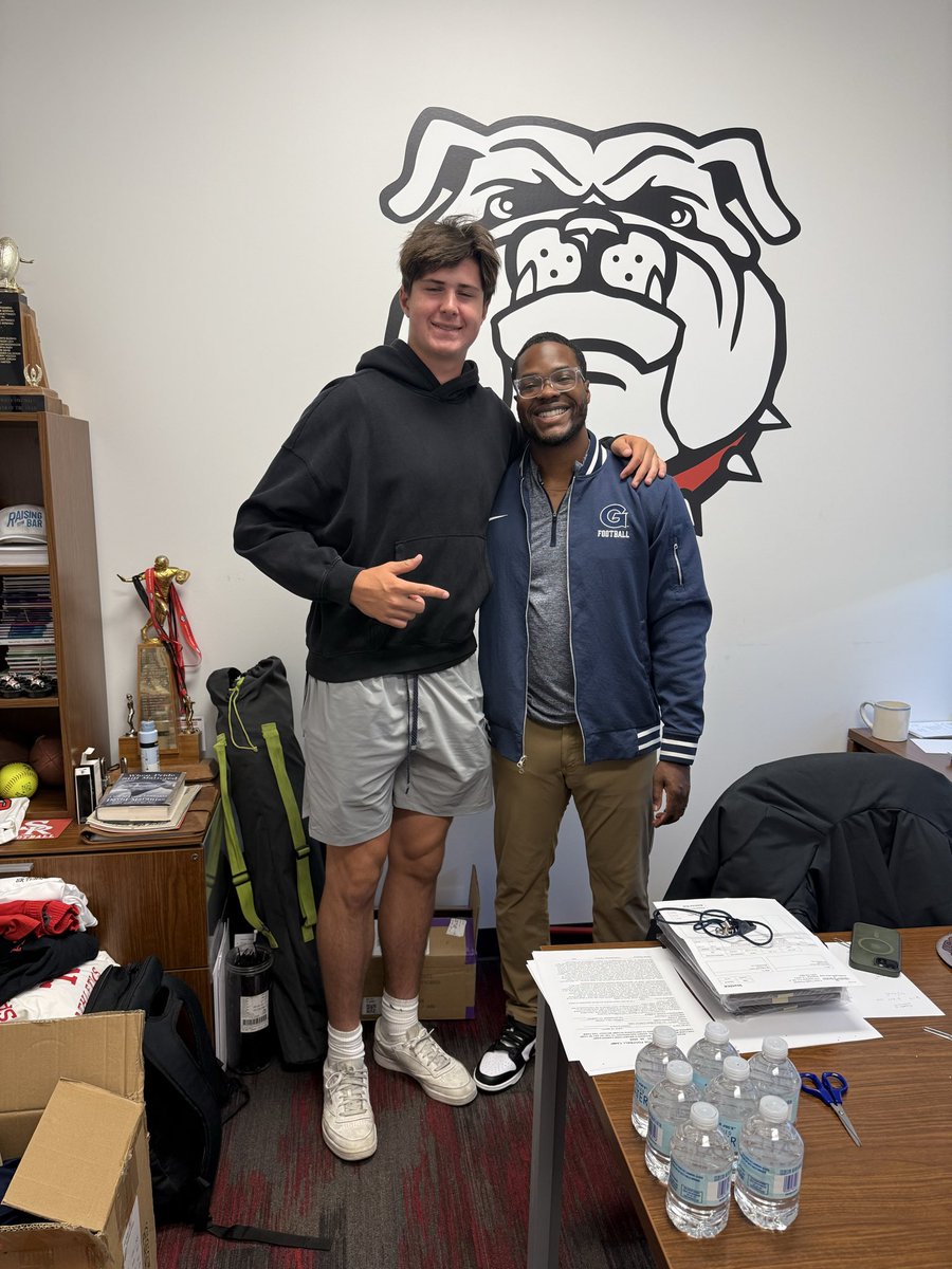 WillHealy2027's tweet photo. Thank you @CoachAmoako for making the trip to meet me at school. @HoyasFB sounds like a great place to be for school and football! #hoyas @CoachRamey_ https://t.co/gHNsiIxPrh