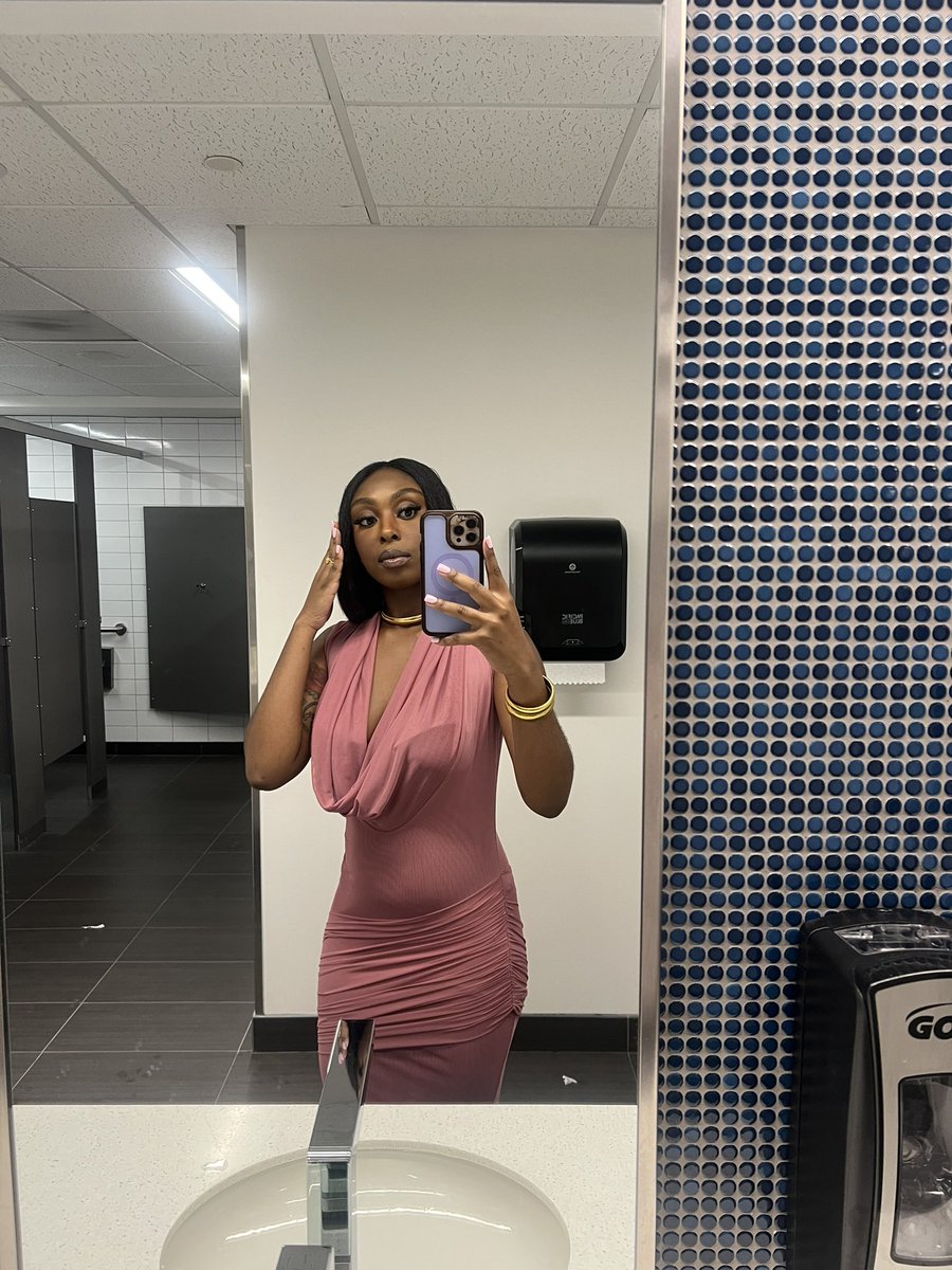 Rae tweet media