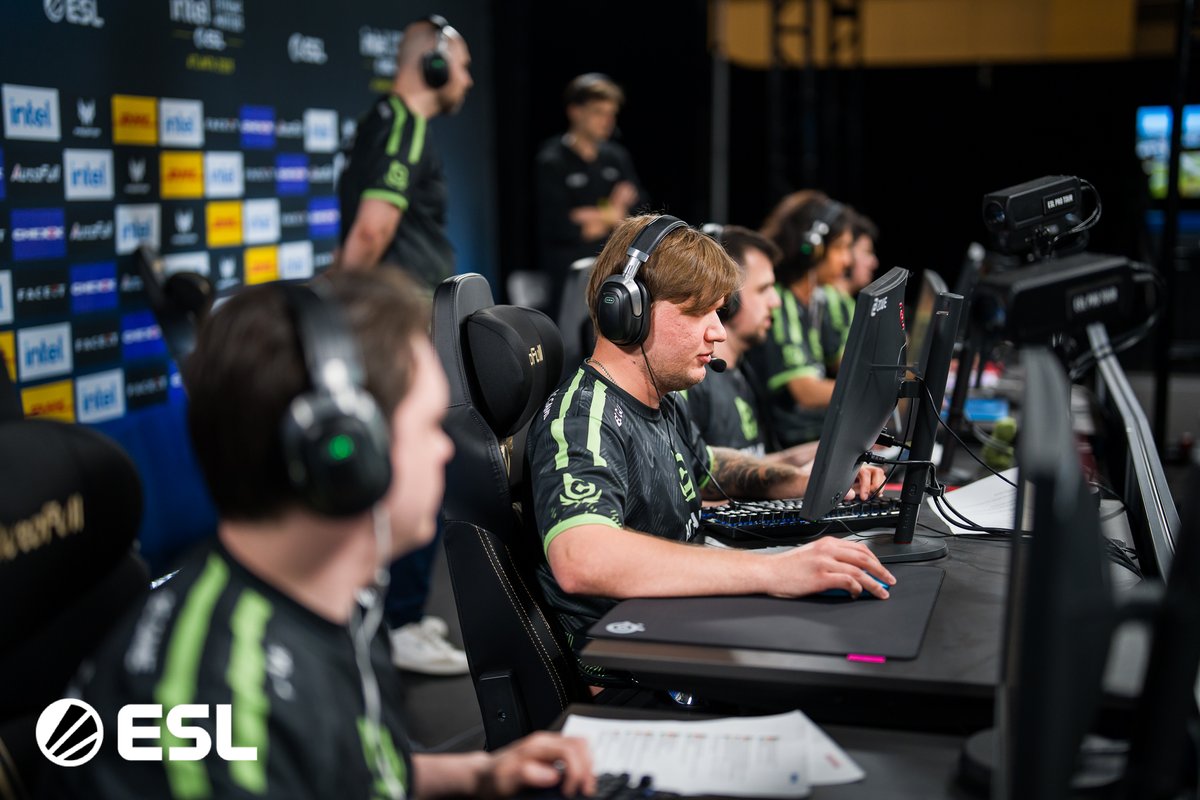 AutoFull Gaming Chair tweet media