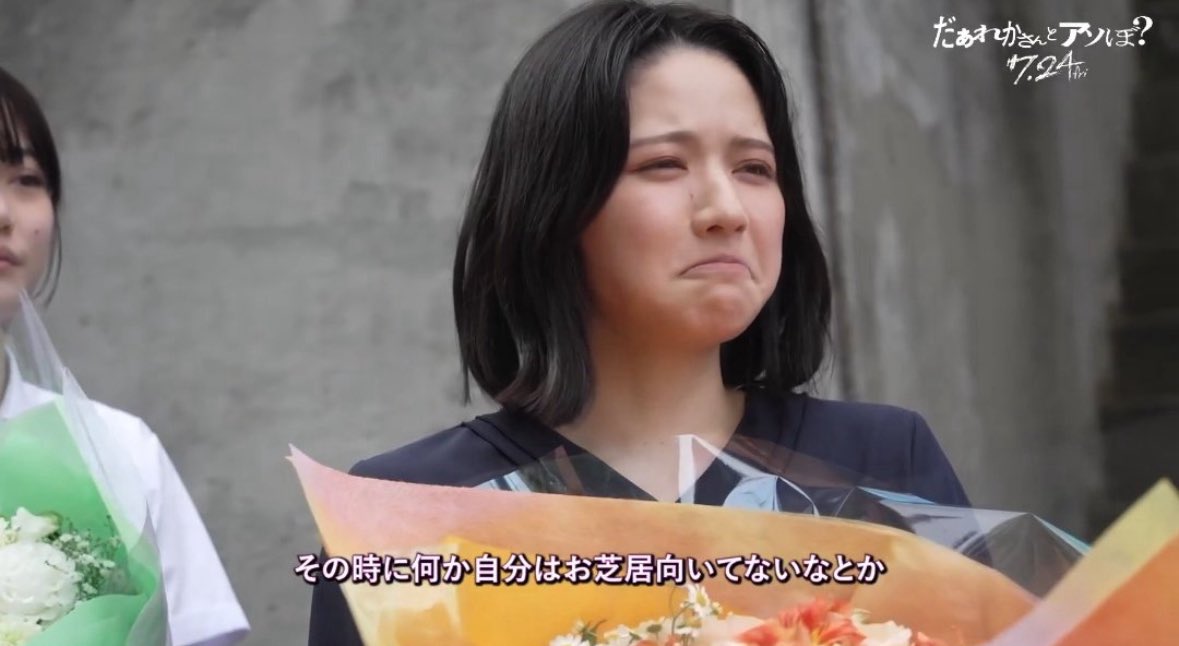りな tweet media