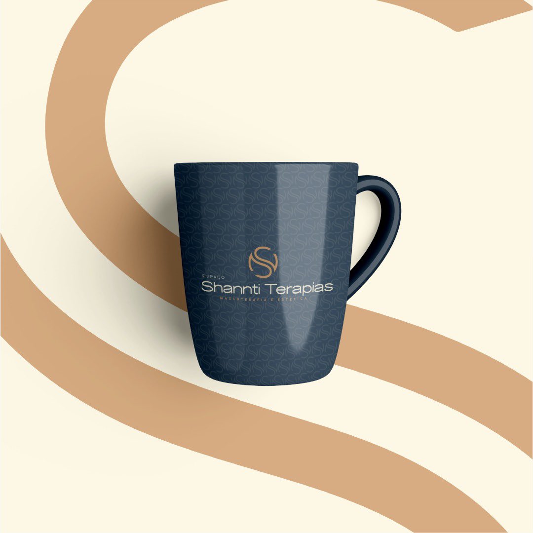 ederdias_'s tweet photo. No branding de saúde, uma marca não pode apenas parecer bonita. Ela precisa transmitir confiança, acolhimento e direção.

A Shannti representa um novo ciclo com presença visual leve, sensível e profissional, pronta para ser percebida com mais valor. https://t.co/e9BctdrVpA