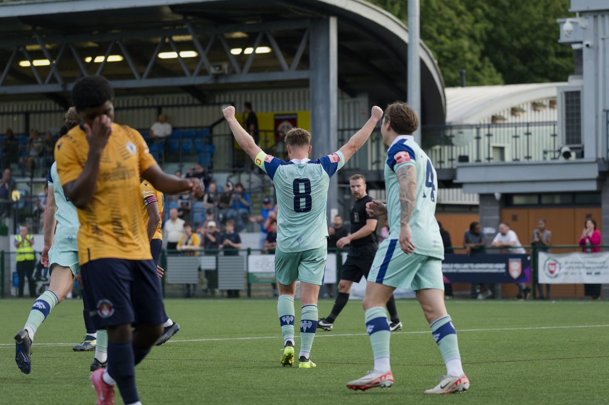 Basingstoke Town FC tweet media