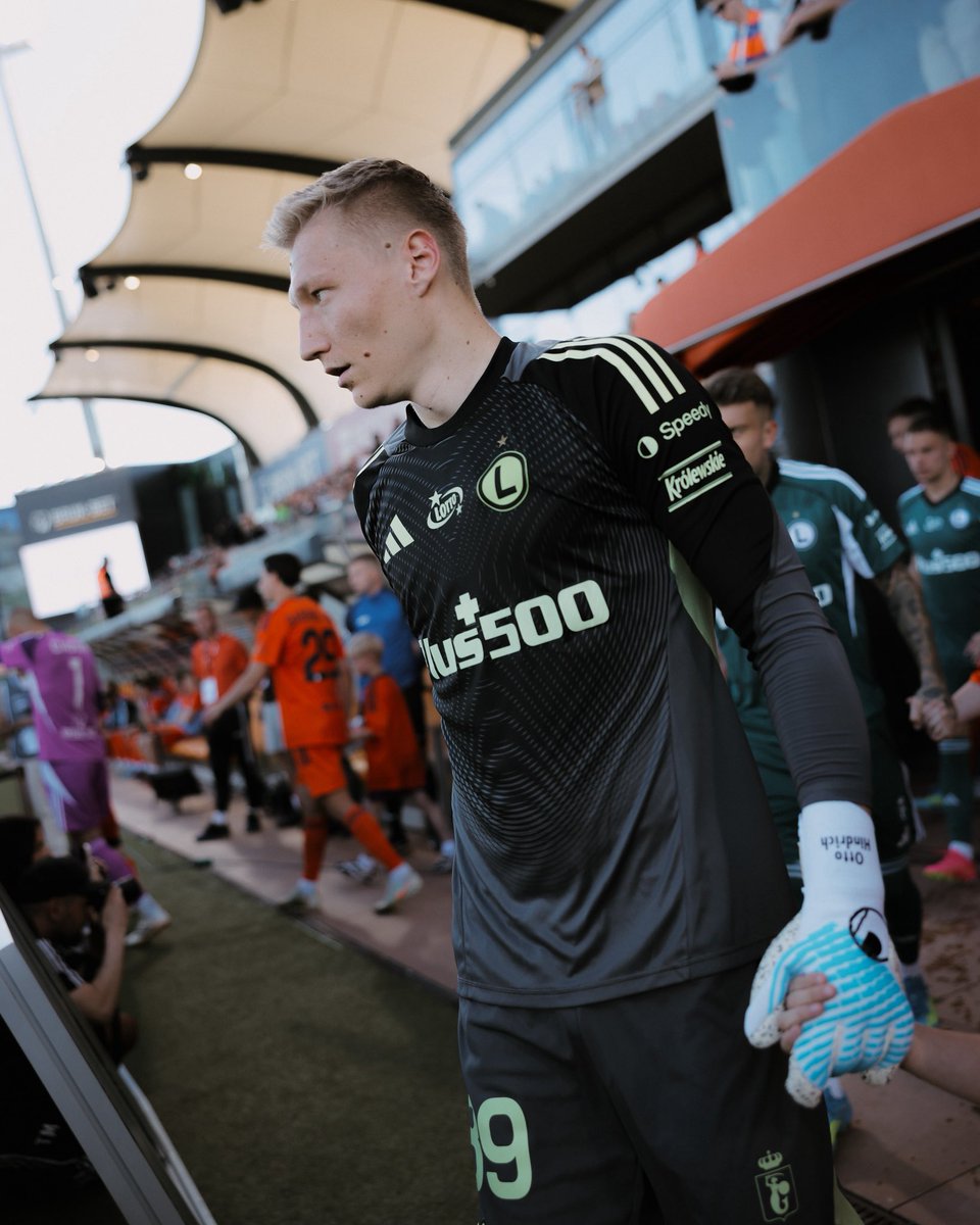 Legia Warszawa tweet media