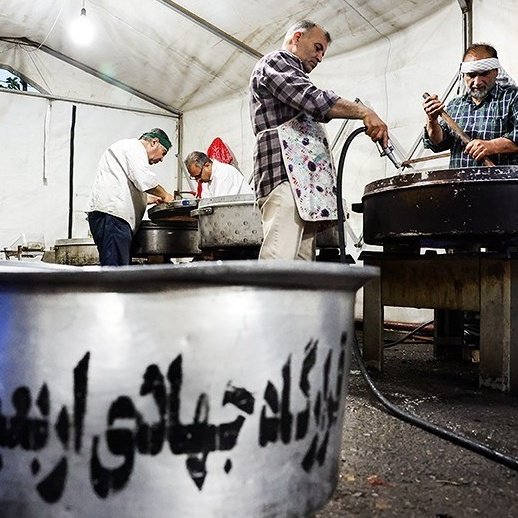 موژی tweet media