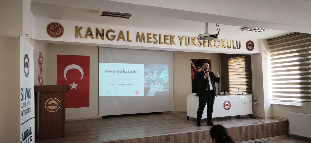 iskursivas's tweet photo. Kangal Meslek Yüksek Okulu öğrencilerine, Meslek Danışmanlığı birimimizce kariyer gelişim süreçleri, etkili özgeçmiş hazırlama ve İŞKUR faaliyetleri konularında danışmanlık hizmeti sunulmuştur. @TurkiyeIsKurumu https://t.co/D9vGCVej8I