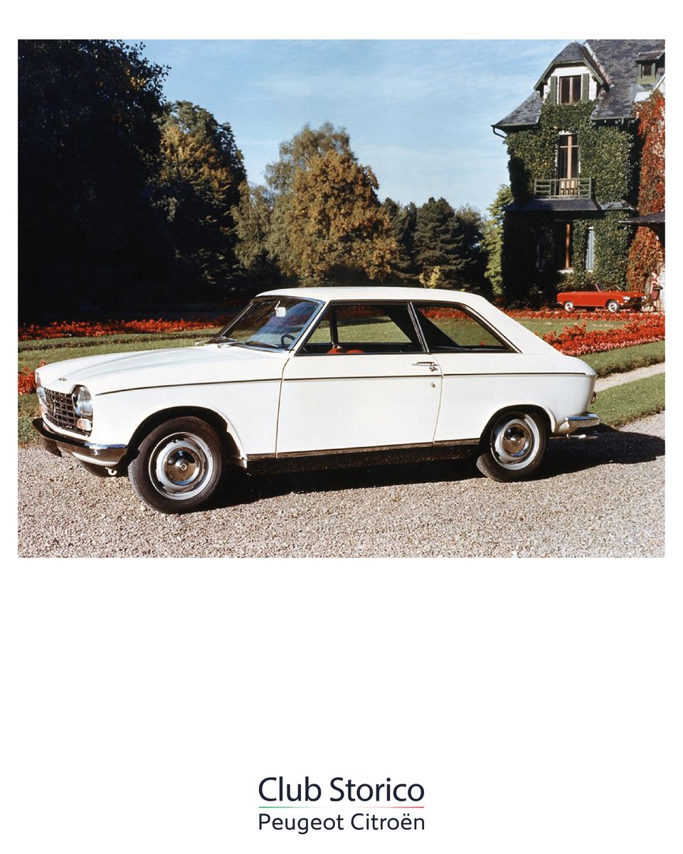 ClubStorico's tweet photo. 👉 60 anni fa @Peugeot amplia la gamma 204: arrivano la Coupé e la Cabriolet. Utilizzano il pianale della 204 accorciato di 28,5 cm, rendendo le proporzioni più compatte e sportive.
Costano appena il 20% in più rispetto alla berlina, ma offrono un'immagine completamente diversa. https://t.co/aendS36Vb3
