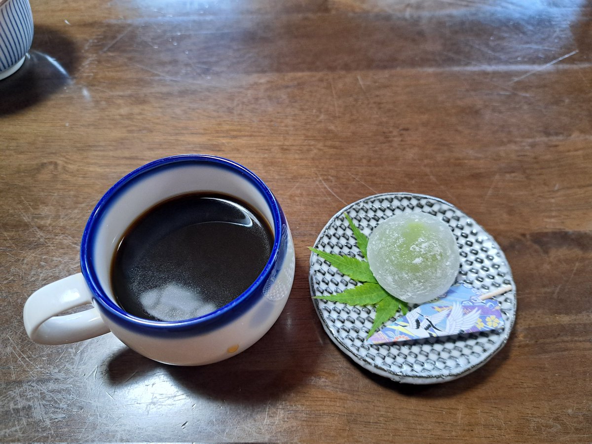 kuma_sdr's tweet photo. お久しぶりのツイート。3月末日で勤めてい会社を退職し、4月から新しい会社で働いております。まだまだ慣れないけど頑張って働きます‼️画像はこの前食べに行った山菜料理。これに筍ご飯と素麺が付いていて美味しかったです✌️ https://t.co/vN4pZv00Lo