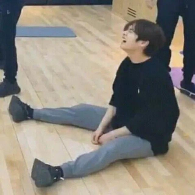 온리 tweet media