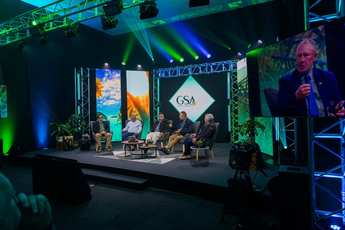 GrainSA's tweet photo. #NAMPO2026 opens today, and this year's theme, Resilience through Innovation, speaks directly to the pressures facing agriculture.
That work begins early on today's programme.
10:00- Nation in Conversation : "To Farm or Not to Farm: The Economic Reality"
#GrowingGrain #GraanSA #NAMPO2026 #SouthAfricanAgriculture