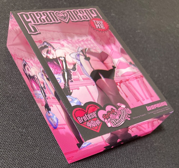 enzan__'s tweet photo. 艶惨24オフィシャルグッズ
デザイン川野信彦(@GrandGuignol96)
取り扱いを開始致しました。特にアクリルキーホルダーは残り少なくなっております。購入ご希望の方はご注意下さい。

艶惨24　オフィシャルグッズ - Webshop艶惨 https://t.co/S15J3bzLnK https://t.co/QCdjA4wv7t