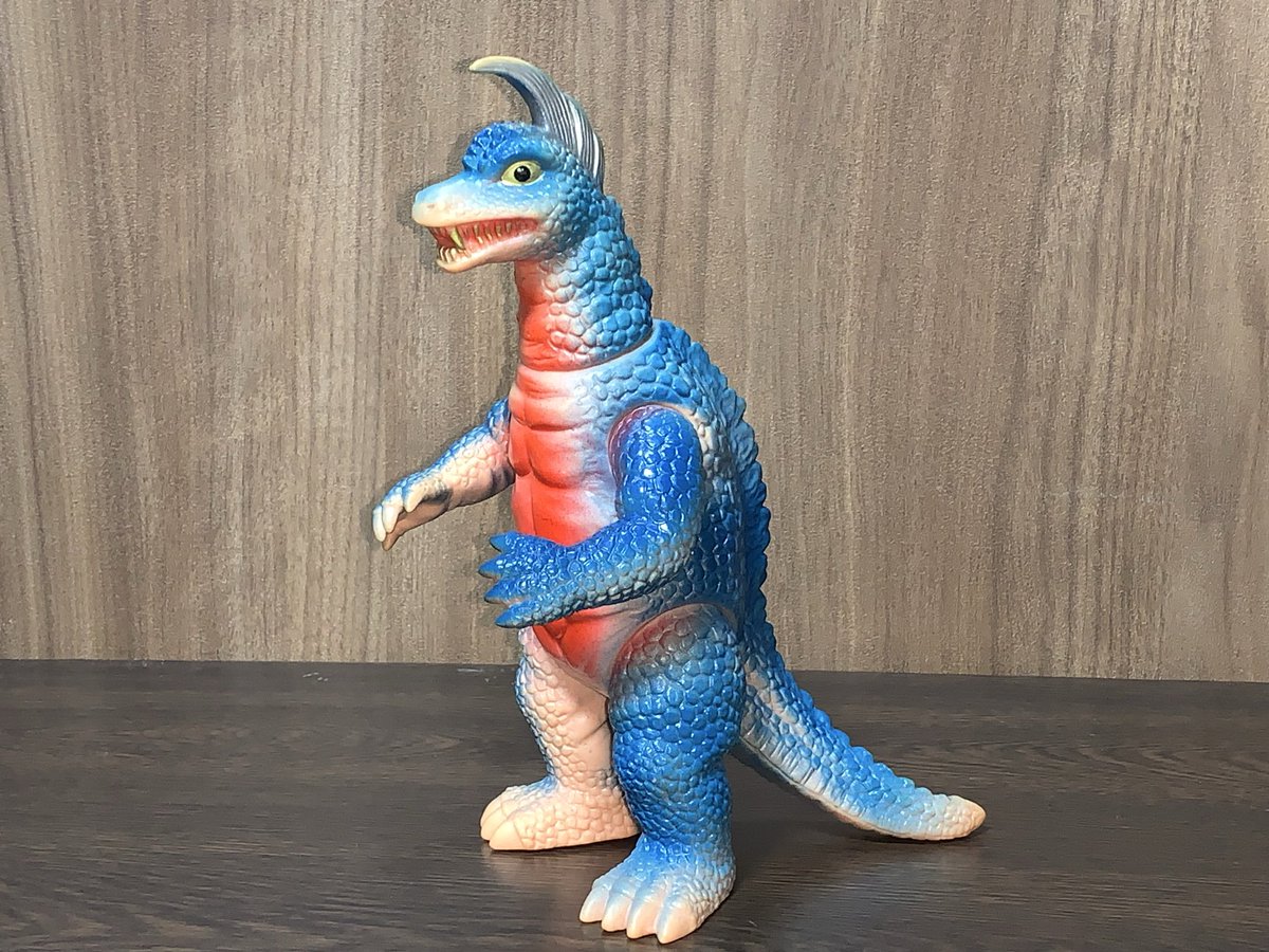ブルマァク マルサン　ポピー　無版権　怪獣パチ　パチソフビ　アーストロン 正統派怪獣アーストロンの醍醐味❗️ ちょっとの違いでまるで別個体