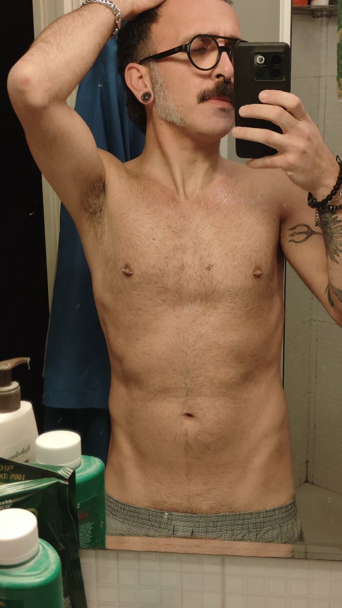 fricci_co's tweet photo. Feeling cute ✨ https://t.co/ReV46csZPi