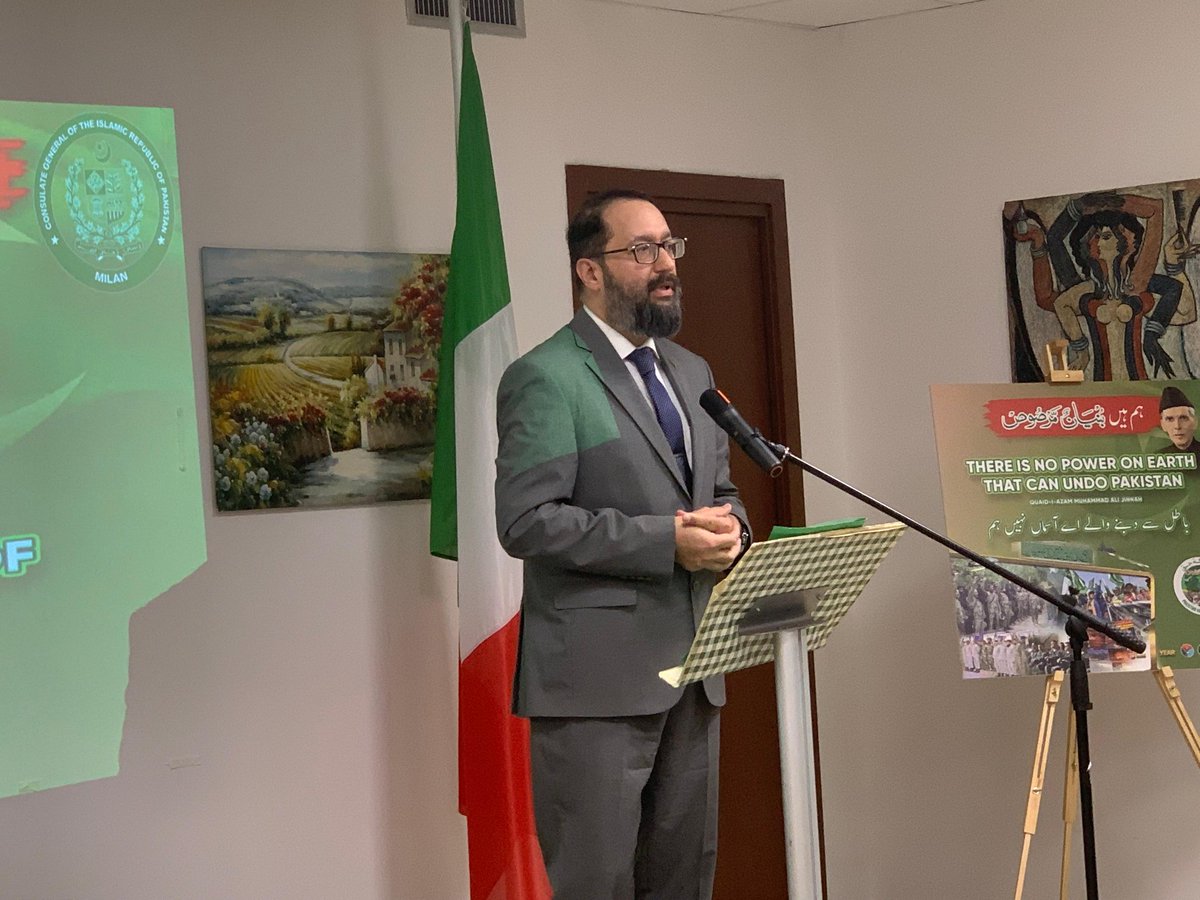 PakinMilano's tweet photo. The Consulate marked 1st anniversary of #MarkaEHaq. Tributes paid to our Armed Forces &amp; leadership. Diaspora urged to stay united. Documentary by ISPR shown; special dua for martyrs.

#ForiegnOfficePk 
#PakPublicDiplo https://t.co/zOVu7mGyoY
