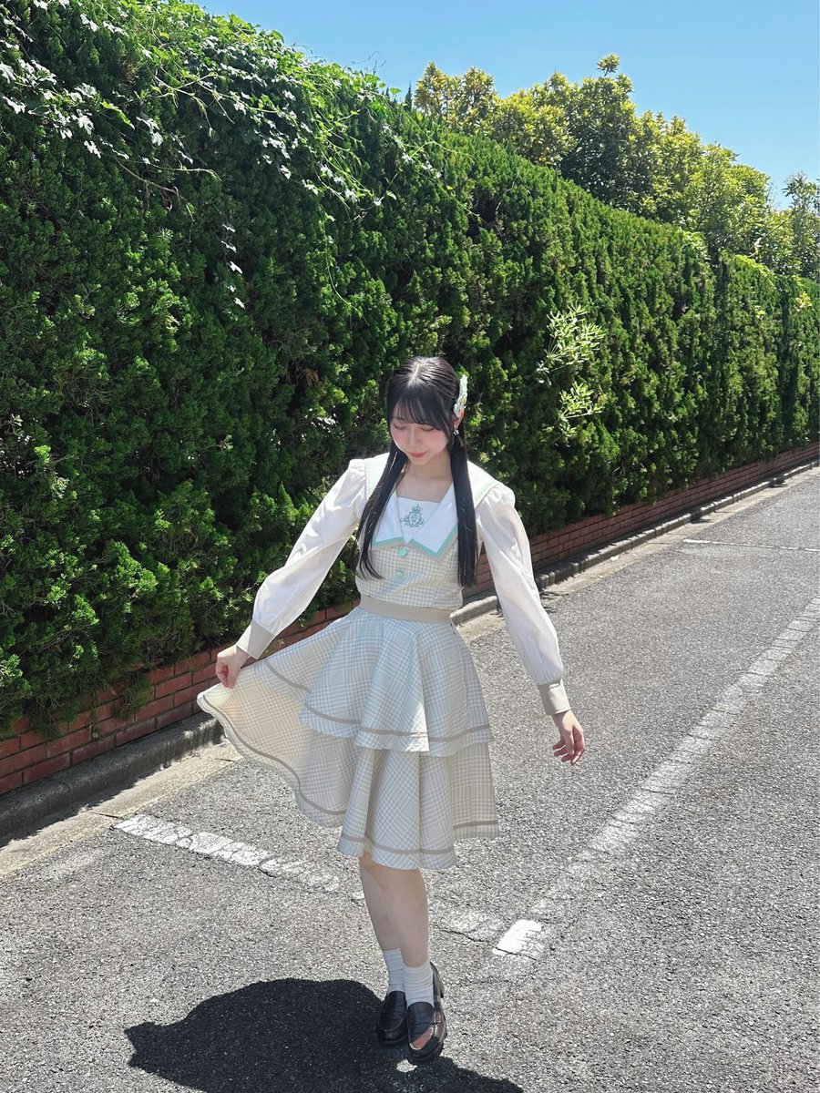 髙村栞里